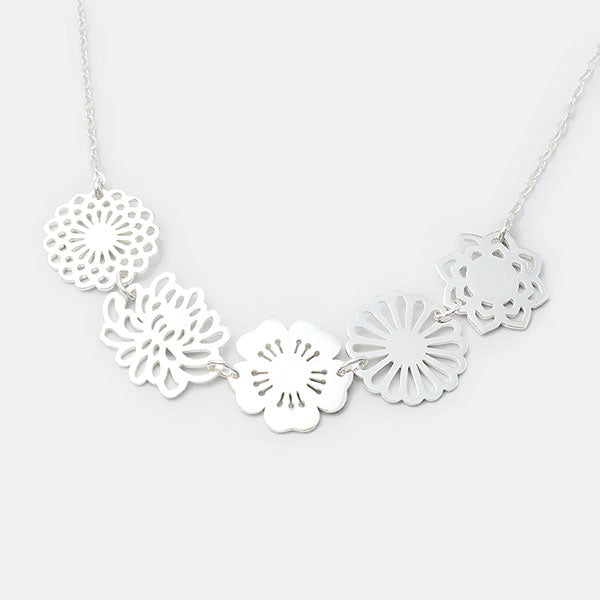 Sterling silver bouquet chain necklace