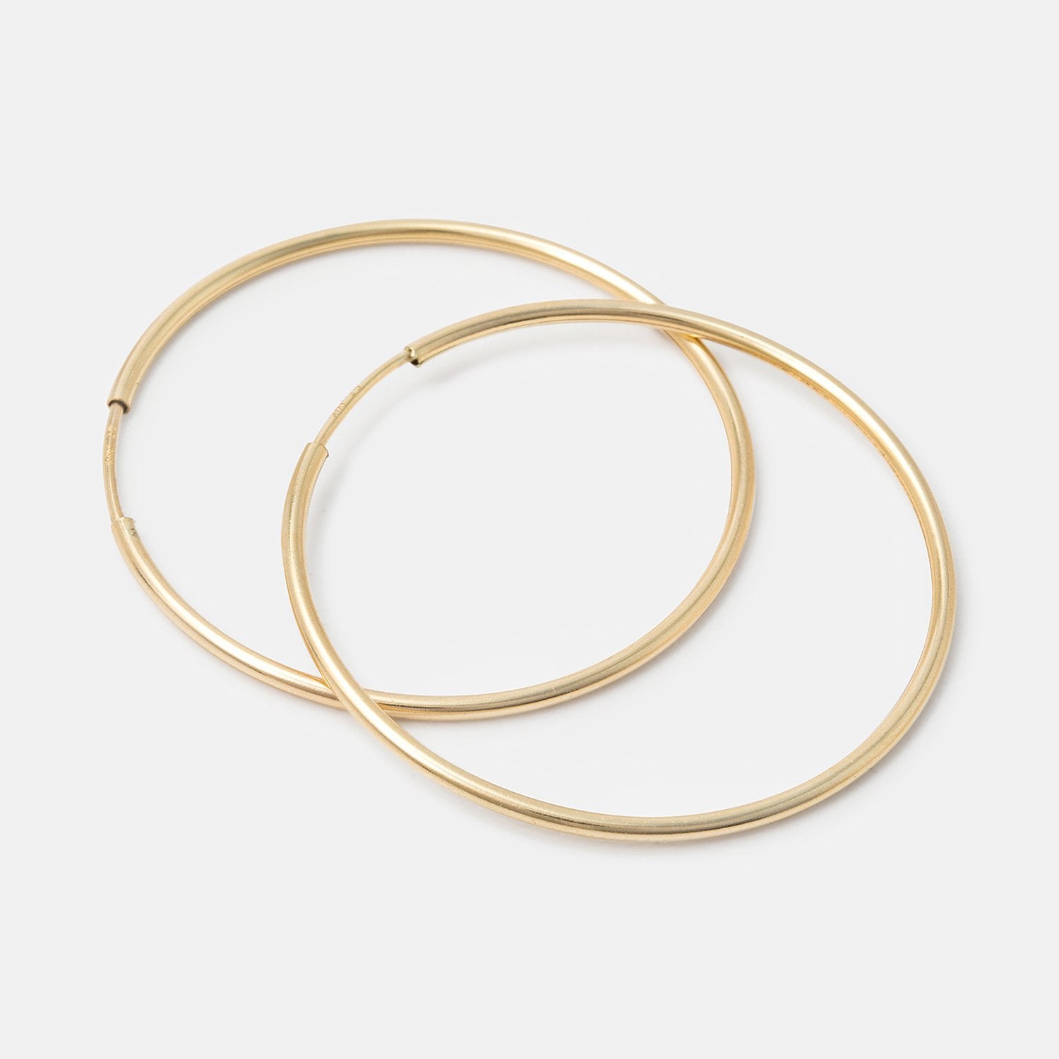 Endless hoop earrings: gold - Simone Walsh Jewellery Australia