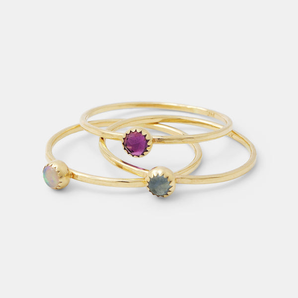 Gold rings for women in Australia